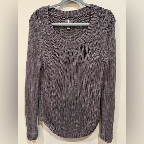 Woman’s size XL sweater - Picture 1 of 4